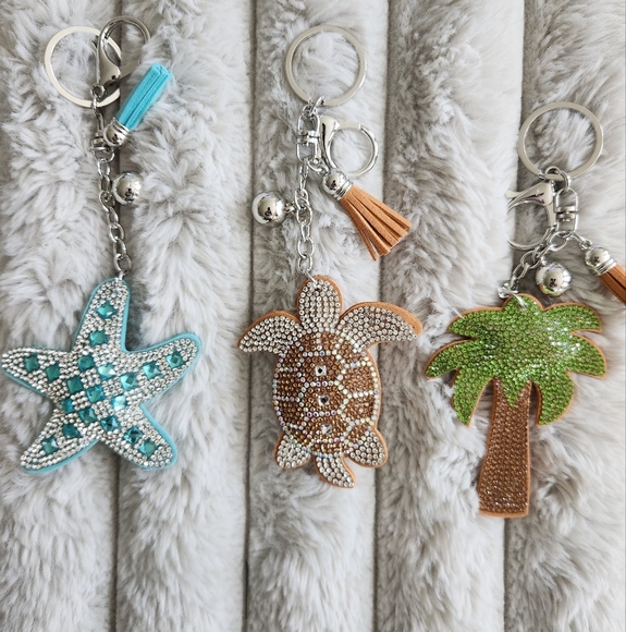 Beach Theme Rhinestone Palm Tree Turtle Starfish Keychains (3) - Picture 1 of 5